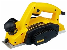 Электрорубанок DEWALT DW680